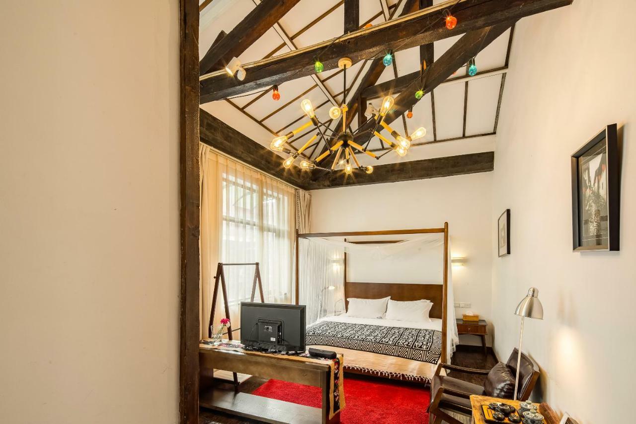 Qintai Tibetan Culture Boutique Hotel Chengdu Exterior photo